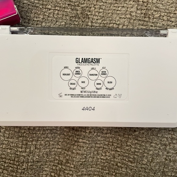 Glamgasm Palette - Picture 4 of 4